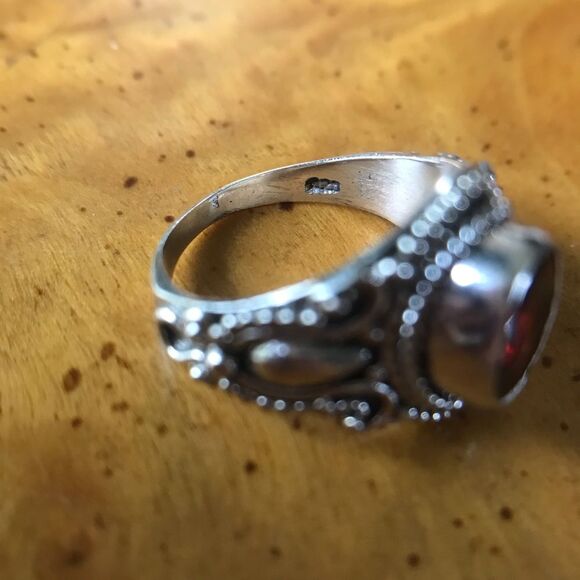 Natural Red Garnet Sterling Silver Ring Size 6 - Picture 4 of 9
